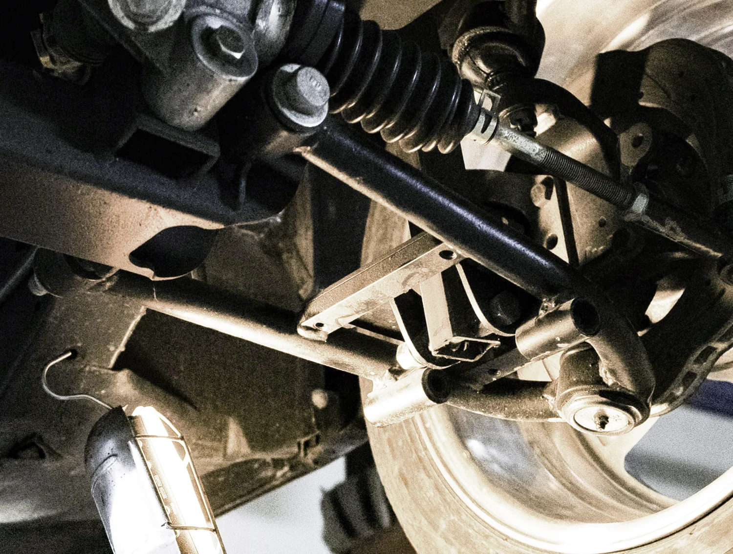 Fahrwerk | Autohaus Lurz
